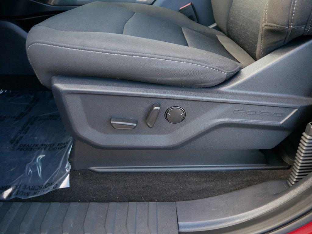 Certified 2022 Ford F150 XLT w/ Equipment Group 302A High image 8