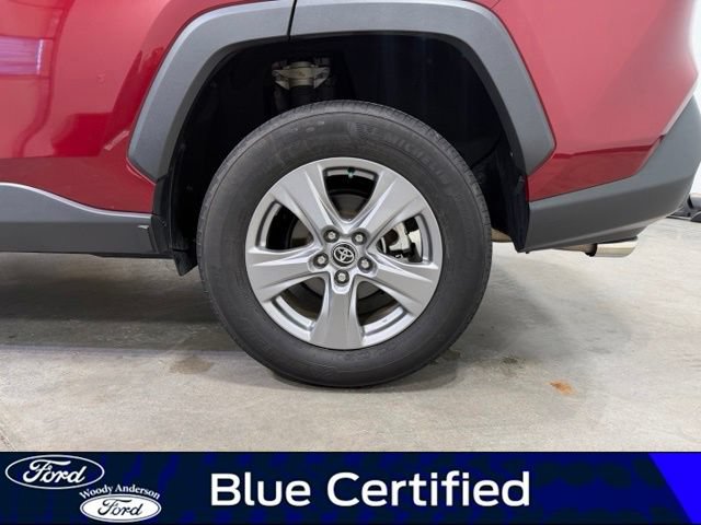 Used 2024 Toyota RAV4 XLE FWD image 8