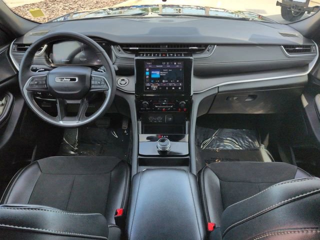 Used 2024 Jeep Grand Cherokee L Laredo AWD/4WD image 15