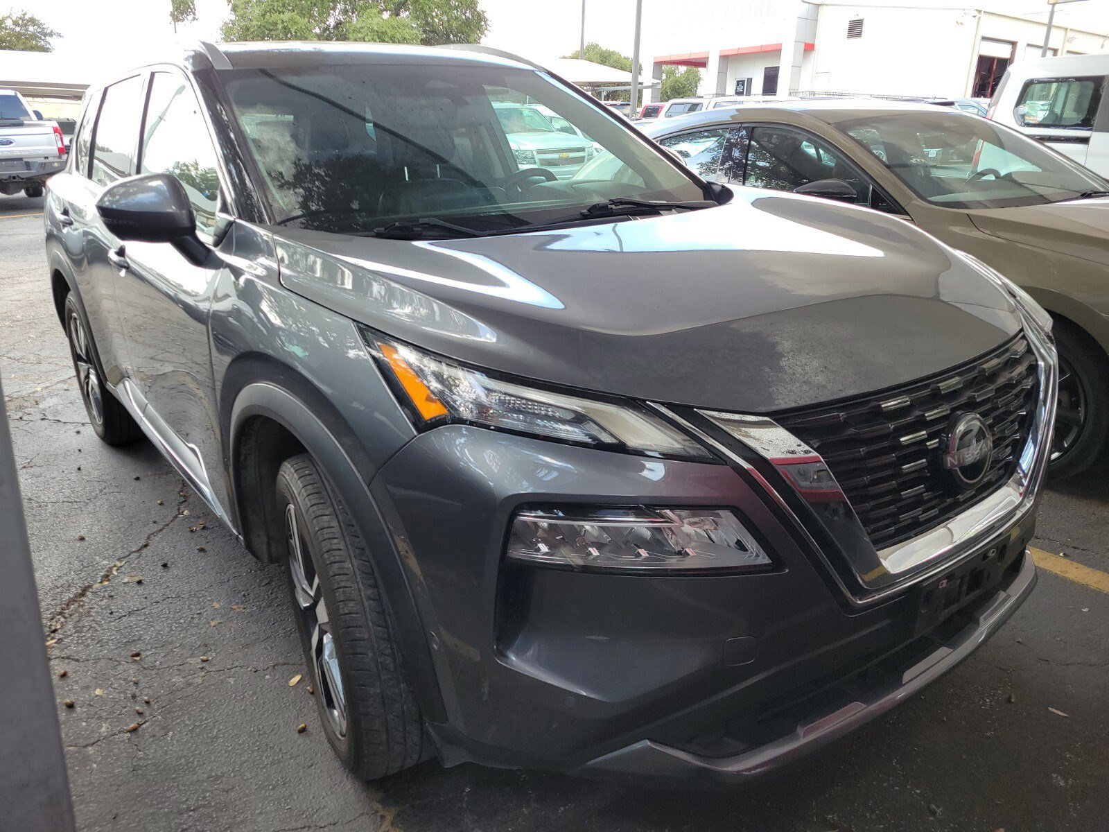 Used 2023 Nissan Rogue SL w/ SL Premium Package