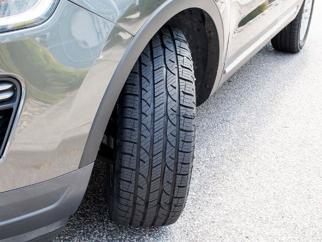 Certified 2018 Ford Explorer XLT AWD/4WD image 9