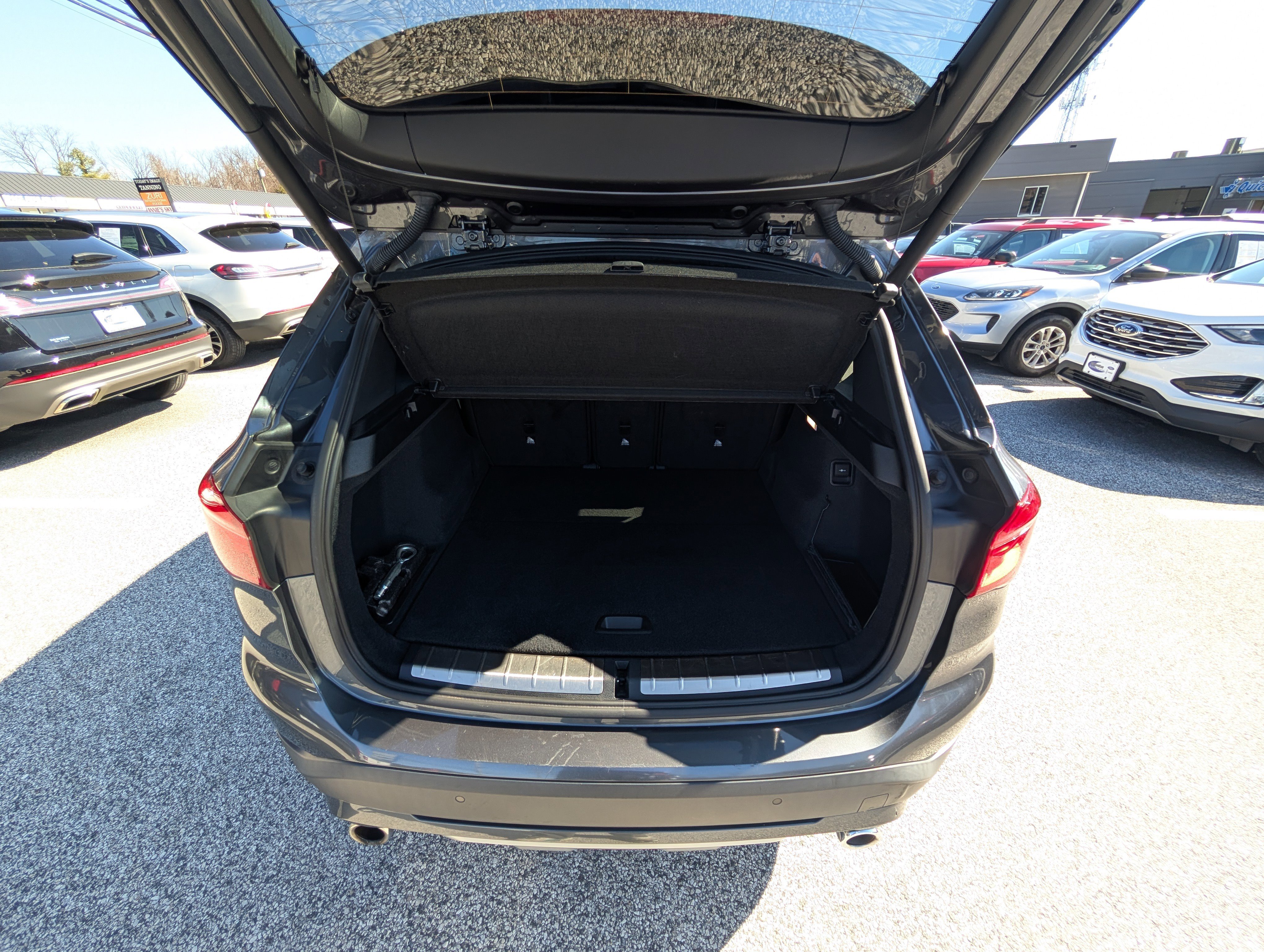 Used 2020 BMW X1 xDrive28i image 14