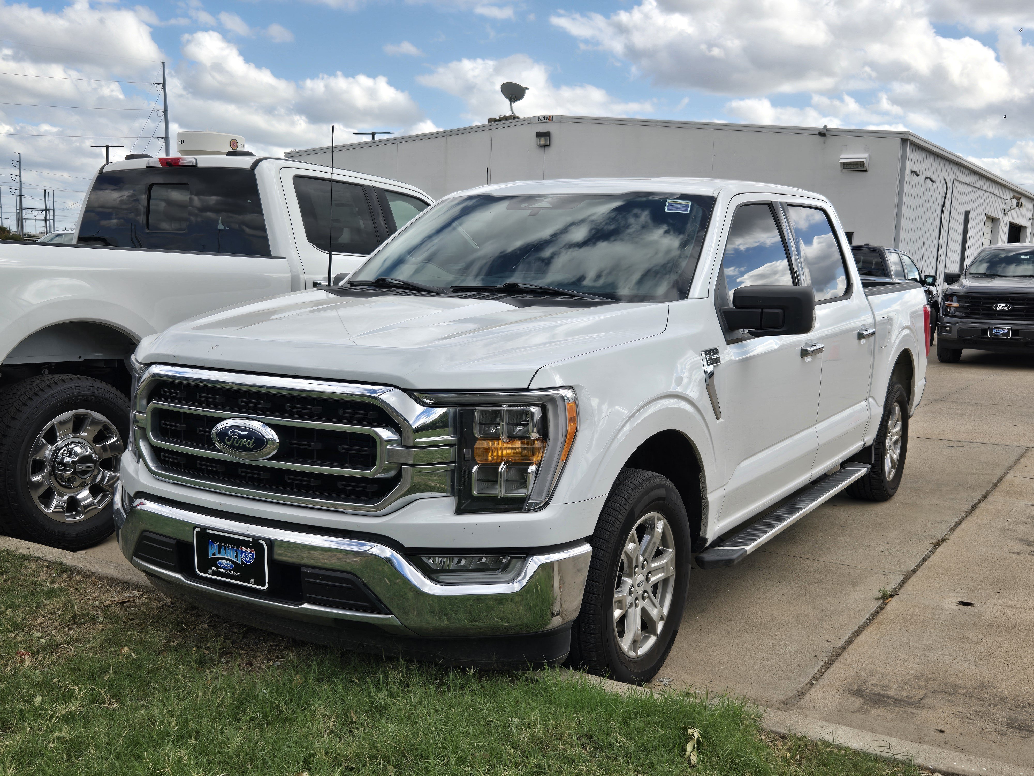 Certified 2023 Ford F150 XLT w/ Equipment Group 302A High RWD image 3