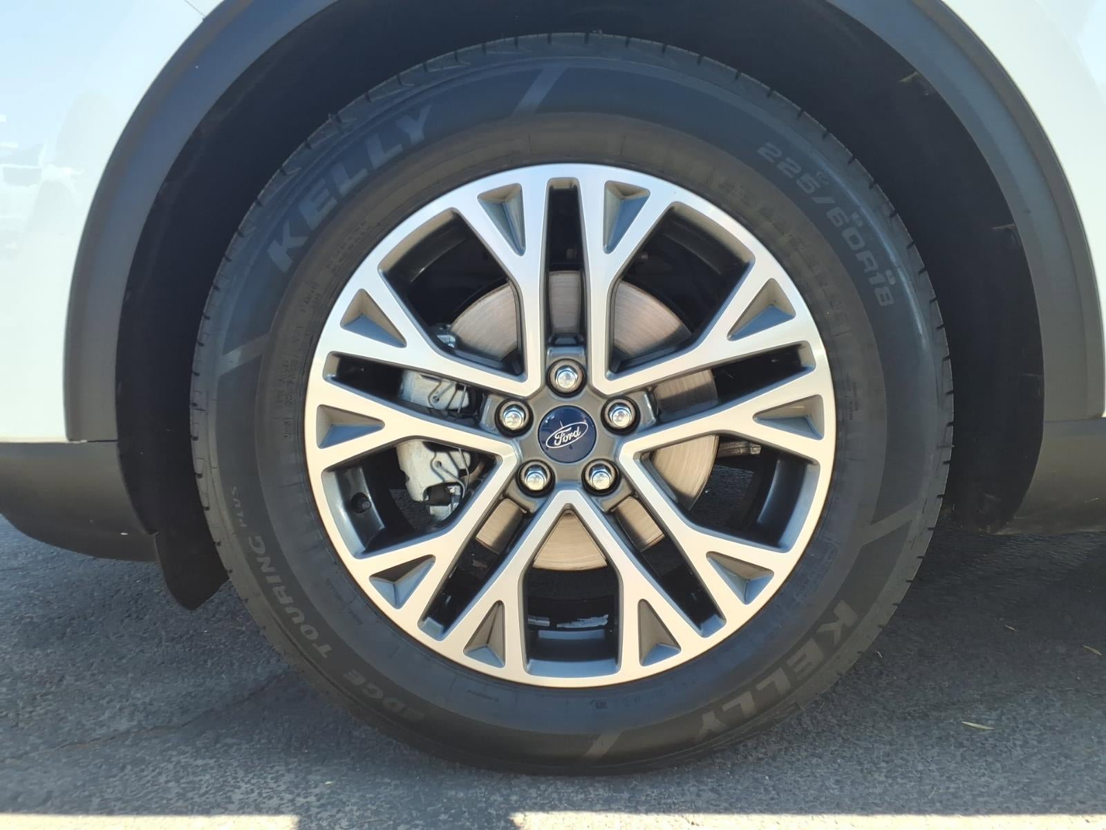 Certified 2020 Ford Escape SEL FWD image 9