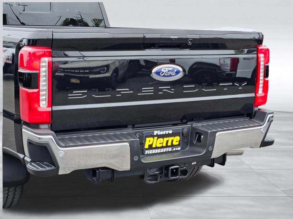 Certified 2025 Ford F350 Lariat AWD/4WD image 15