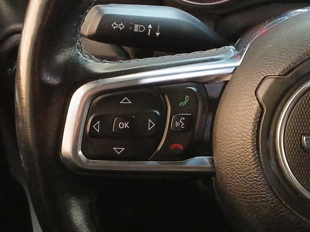 Used 2021 Jeep Wrangler Unlimited Sahara AWD/4WD image 9