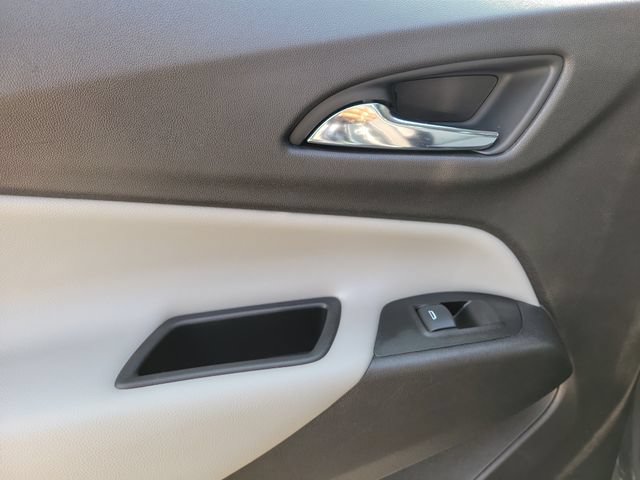 Used 2019 Chevrolet Equinox LS FWD image 12