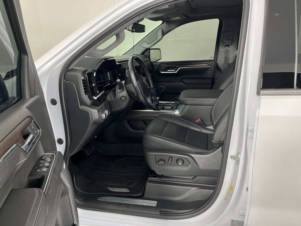 Used 2023 GMC Sierra 1500 SLT image 11