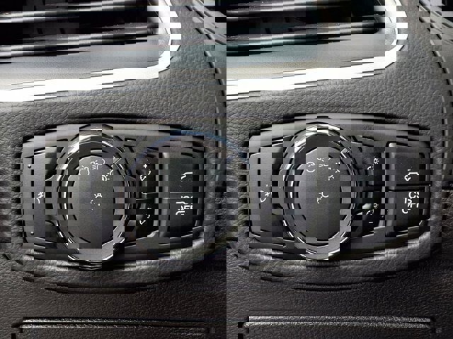 Certified 2024 Ford Edge ST-Line image 19