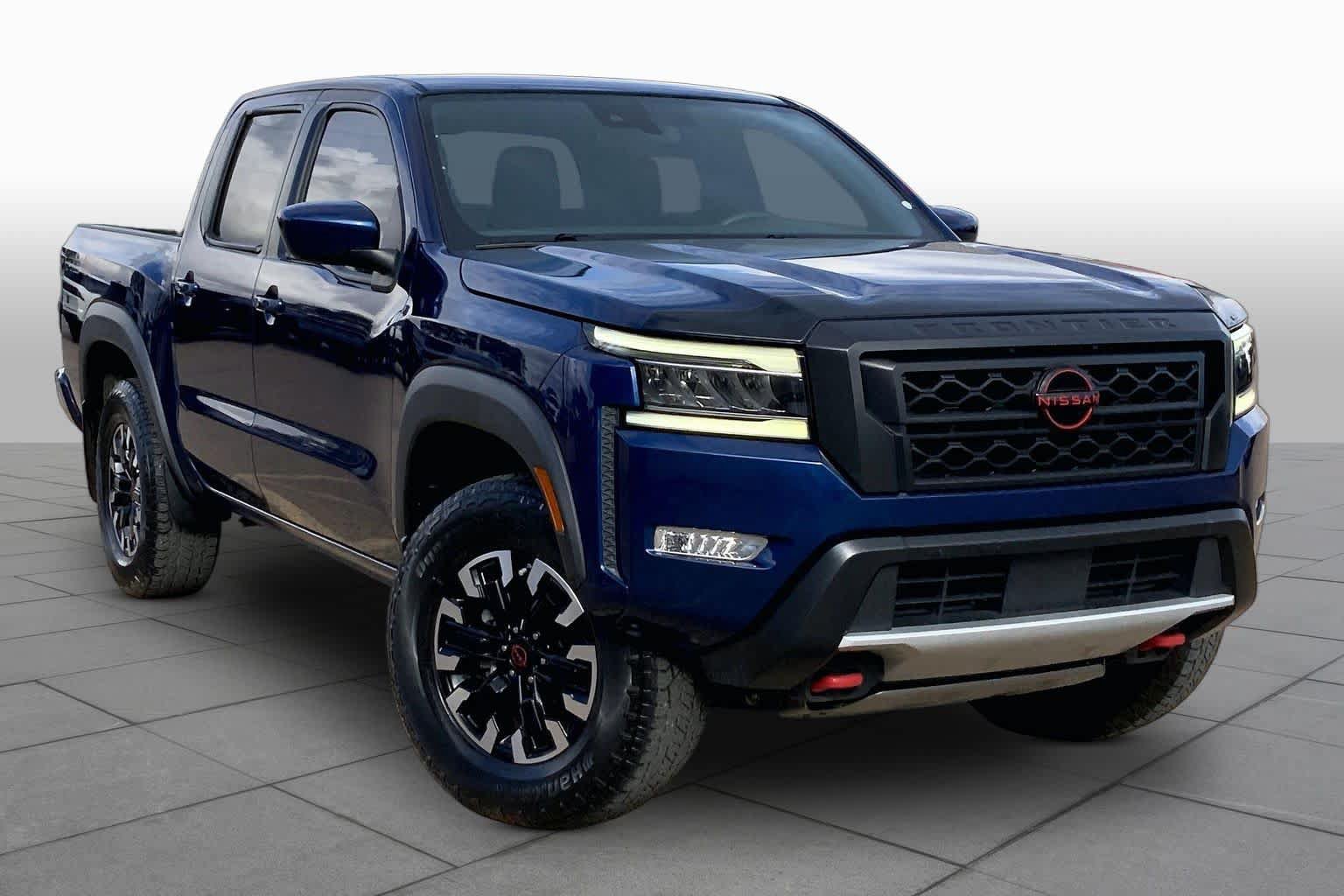 Used 2023 Nissan Frontier PRO-4X w/ Technology Package AWD/4WD image 3