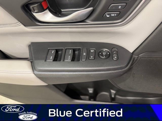 Used 2022 Honda CR-V Touring image 23