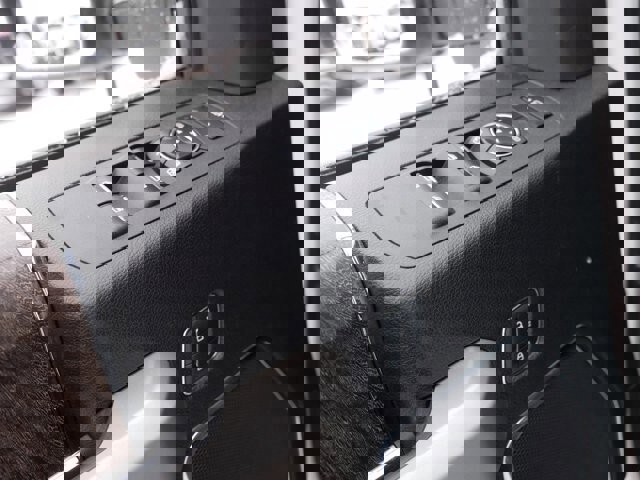 Certified 2017 Ford F350 Lariat w/ Tow Technology Bundle image 16