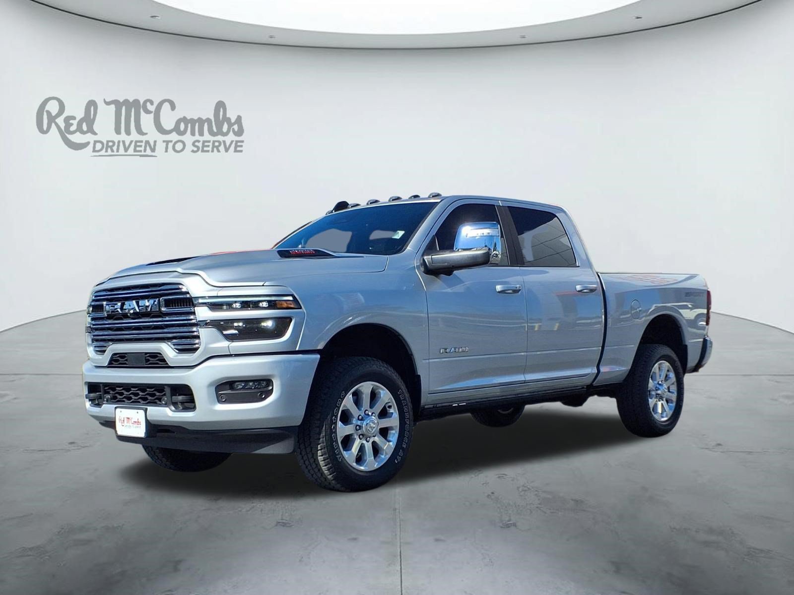 Used 2026 RAM 2500 Laramie AWD/4WD image 1