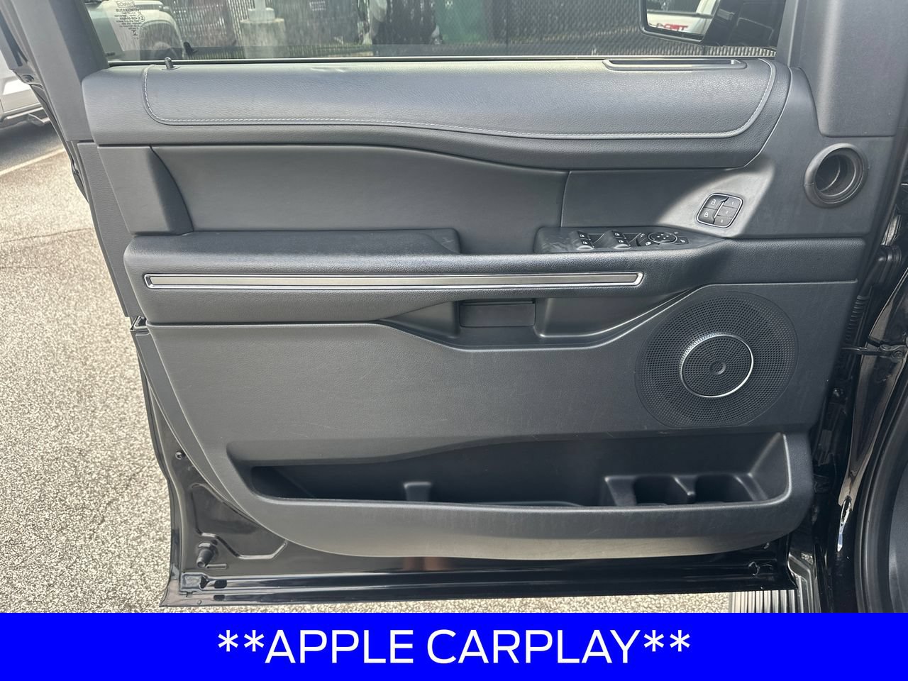Certified 2024 Ford Expedition Max XLT RWD image 11