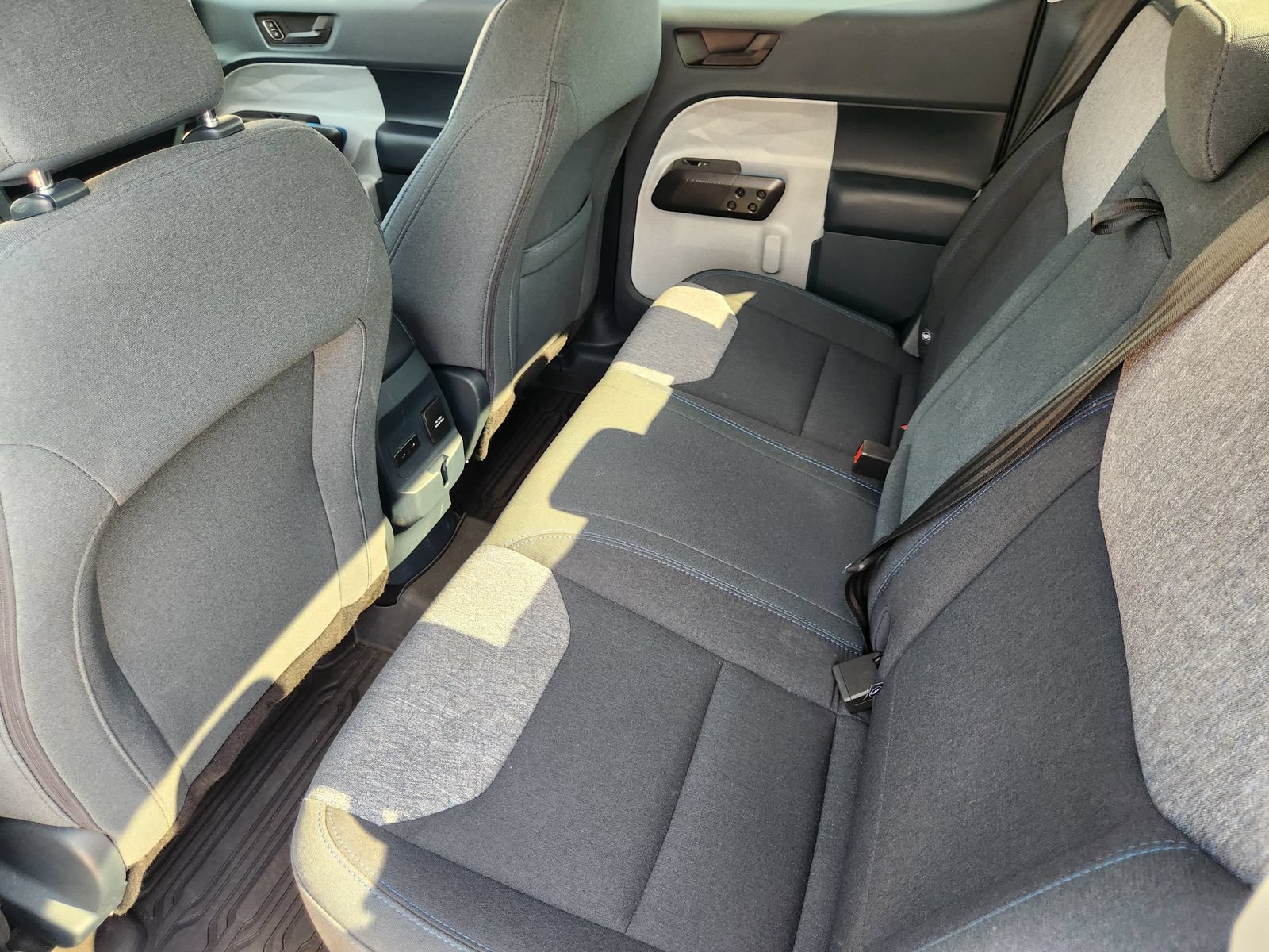 Certified 2025 Ford Maverick XLT w/ XLT Luxury Package FWD image 30