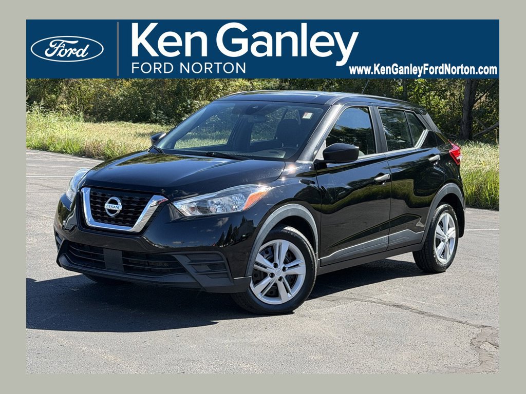 Used 2020 Nissan Kicks S FWD image 1