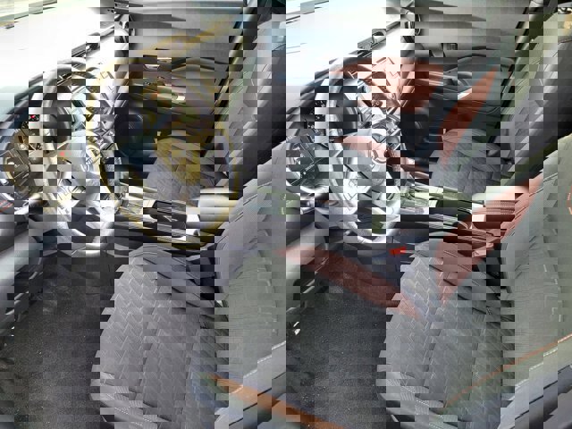 Used 2023 Nissan Kicks SR w/ Exterior Package image 14