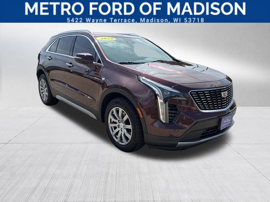 Used 2023 Cadillac XT4 Premium Luxury FWD image 8