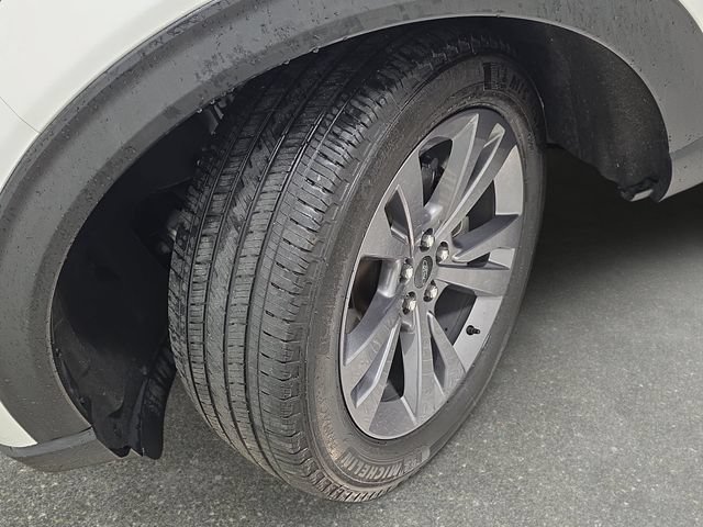 Certified 2025 Ford Explorer Active w/ Active Comfort Package AWD/4WD image 29