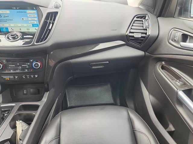 Certified 2019 Ford Escape Titanium image 10
