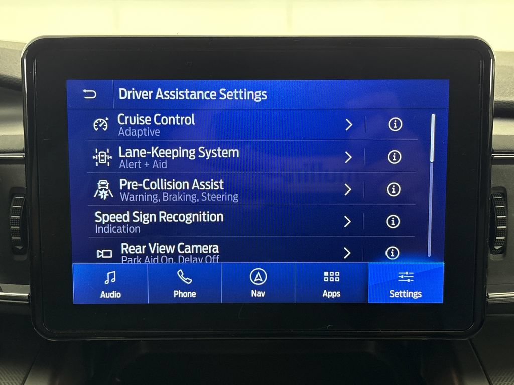 Certified 2022 Ford Explorer XLT w/ Equipment Group 202A RWD image 28