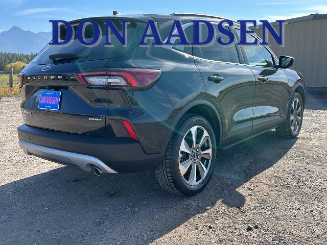 Certified 2025 Ford Escape Platinum AWD/4WD image 8