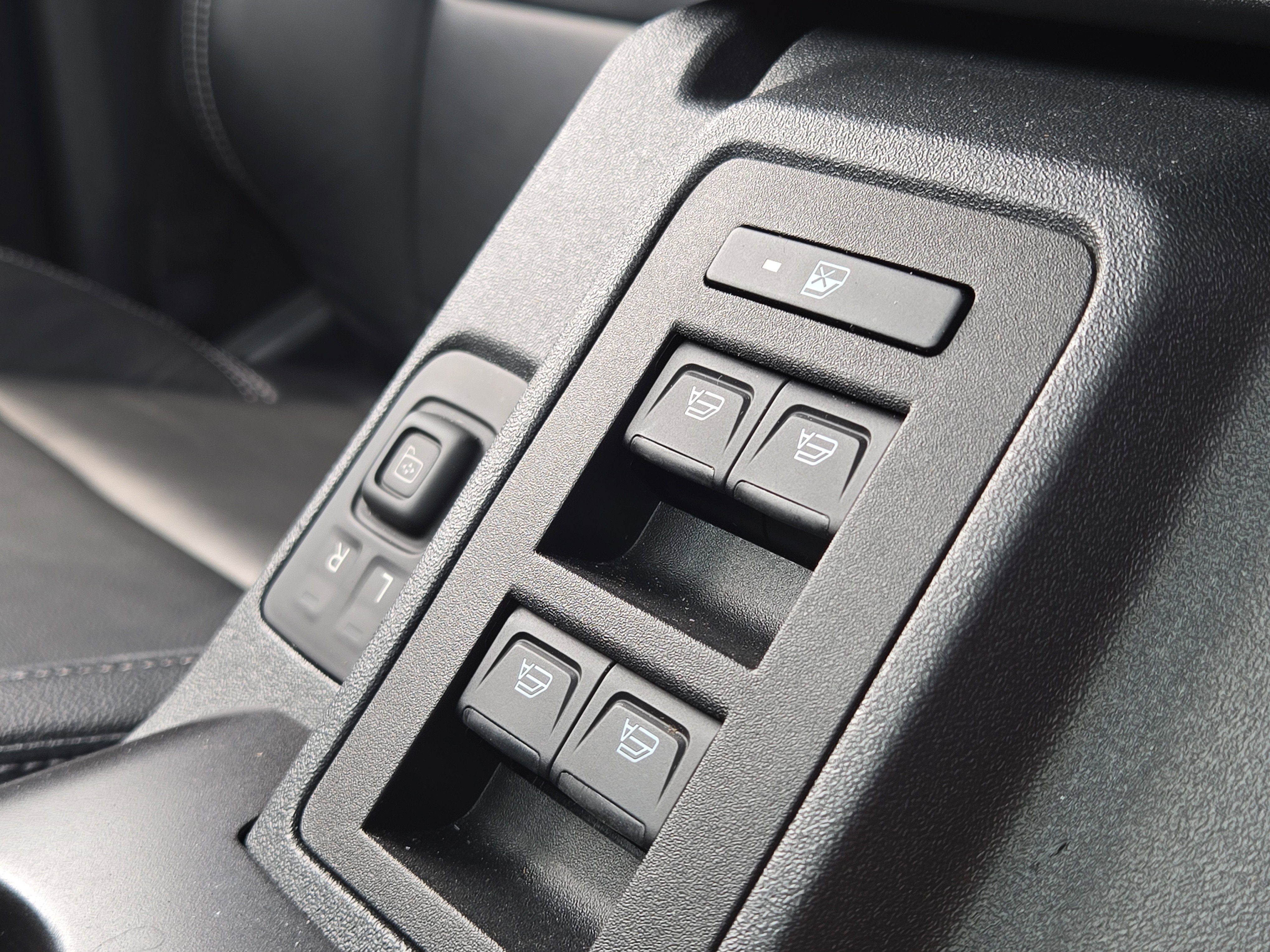 Certified 2021 Ford Bronco First Edition image 35