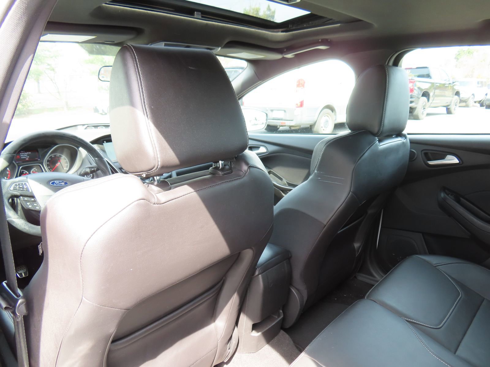 Certified 2017 Ford Focus ST w/ Equipment Group 402A image 38