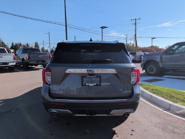 Certified 2023 Ford Explorer Limited w/ Limited Technology Package AWD/4WD image 4