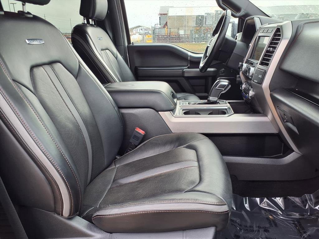 Certified 2019 Ford F150 Platinum w/ Equipment Group 701A Luxury image 29