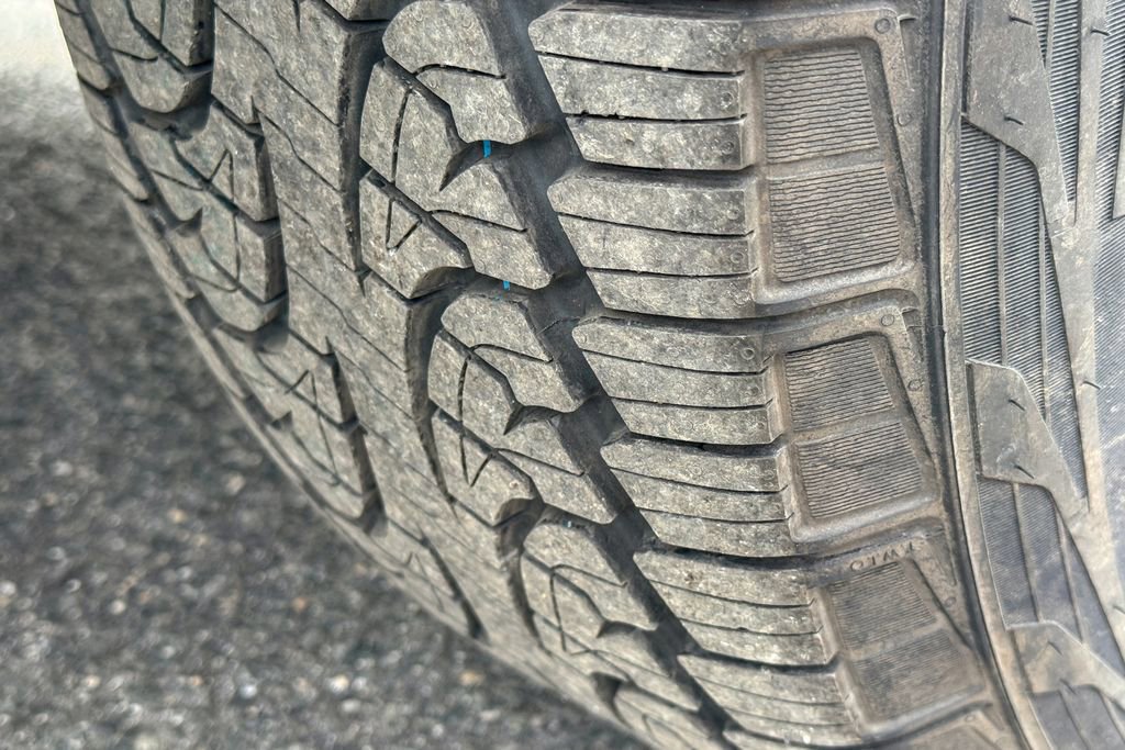 Certified 2023 Ford F150 Lariat w/ Equipment Group 502A High image 14