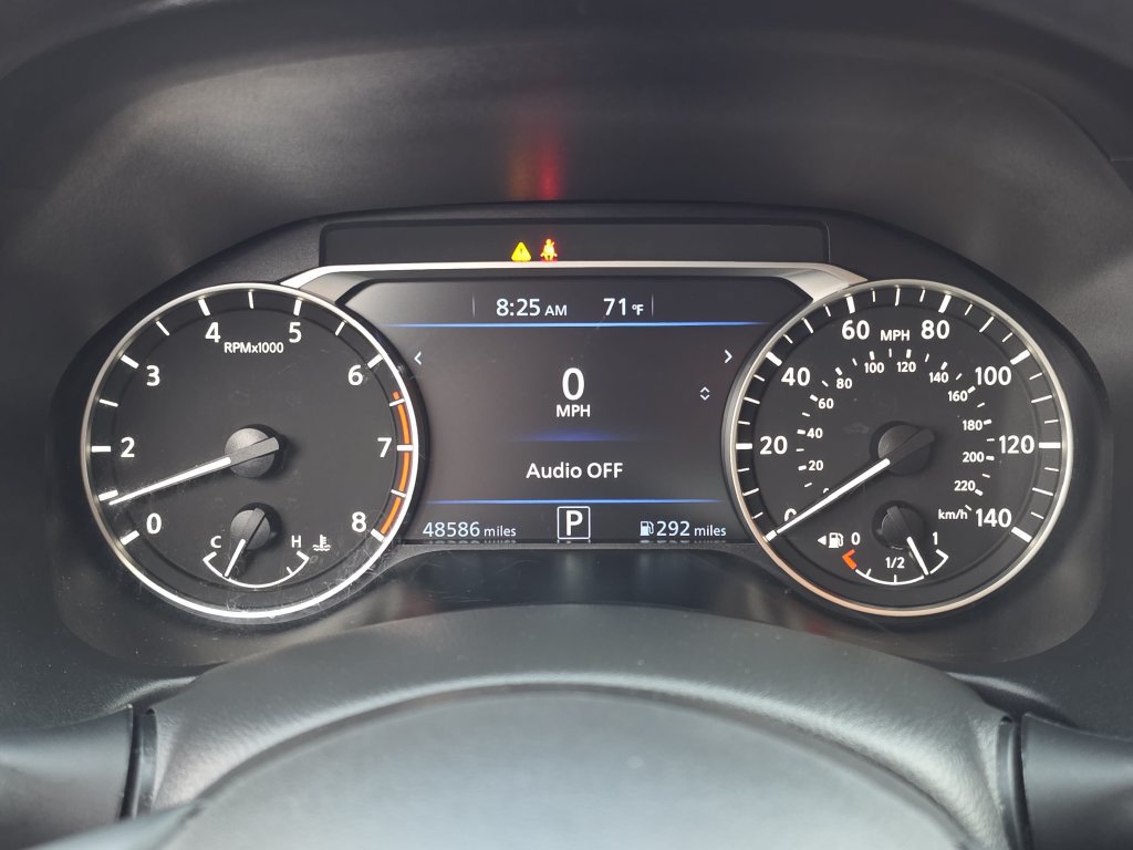 Used 2024 Nissan Altima 2.5 SV FWD image 16