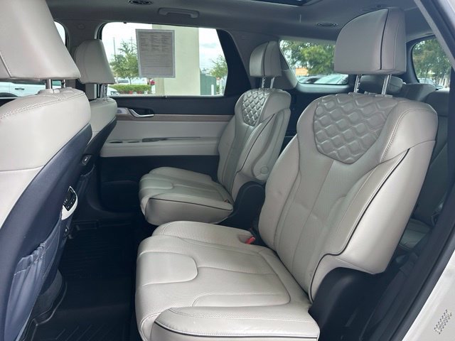 Used 2021 Hyundai Palisade Limited FWD image 16