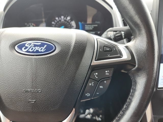 Certified 2022 Ford Edge Titanium AWD/4WD image 12