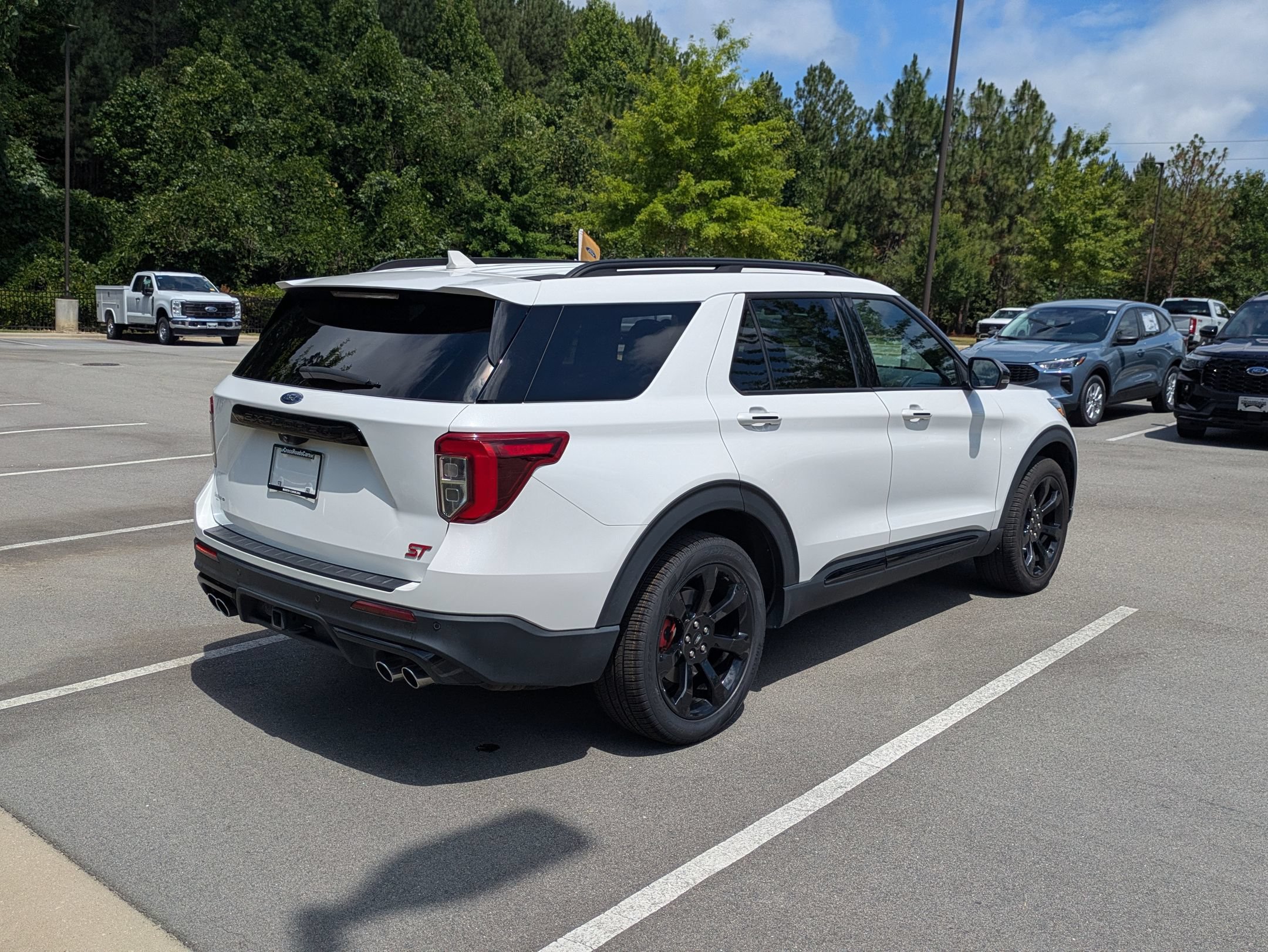Certified 2023 Ford Explorer ST w/ Equipment Group 401A AWD/4WD image 4