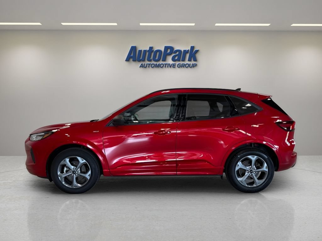 Certified 2024 Ford Escape ST-Line w/ Tech Pack #1 AWD/4WD image 4