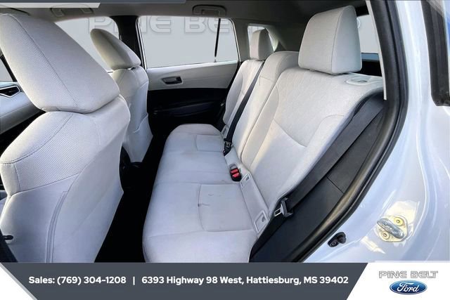 Used 2023 Toyota Corolla Cross L image 19