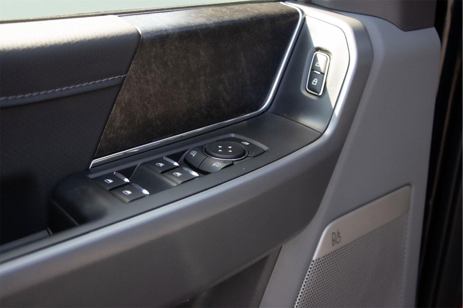 Certified 2025 Ford F150 Lightning Flash AWD/4WD image 9