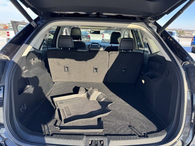 Certified 2022 Ford Edge Titanium image 29