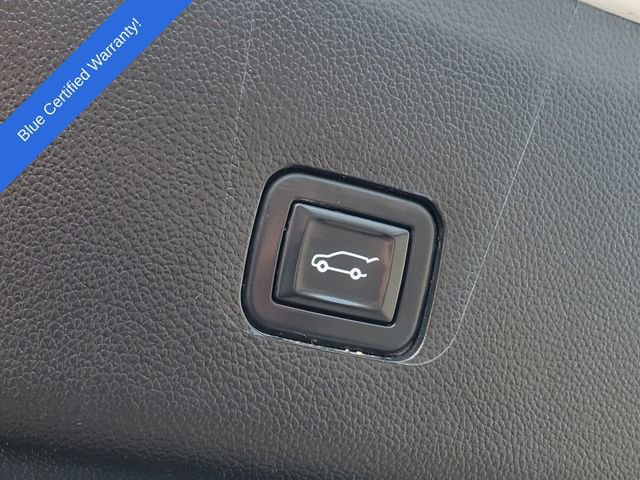 Used 2020 Chevrolet Traverse RS image 33