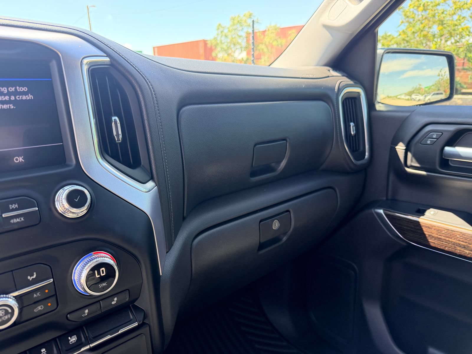 Used 2020 GMC Sierra 1500 SLE w/ SLE Convenience Package AWD/4WD image 18