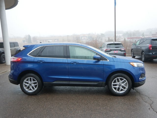 Certified 2024 Ford Edge SEL w/ Convenience Package image 2