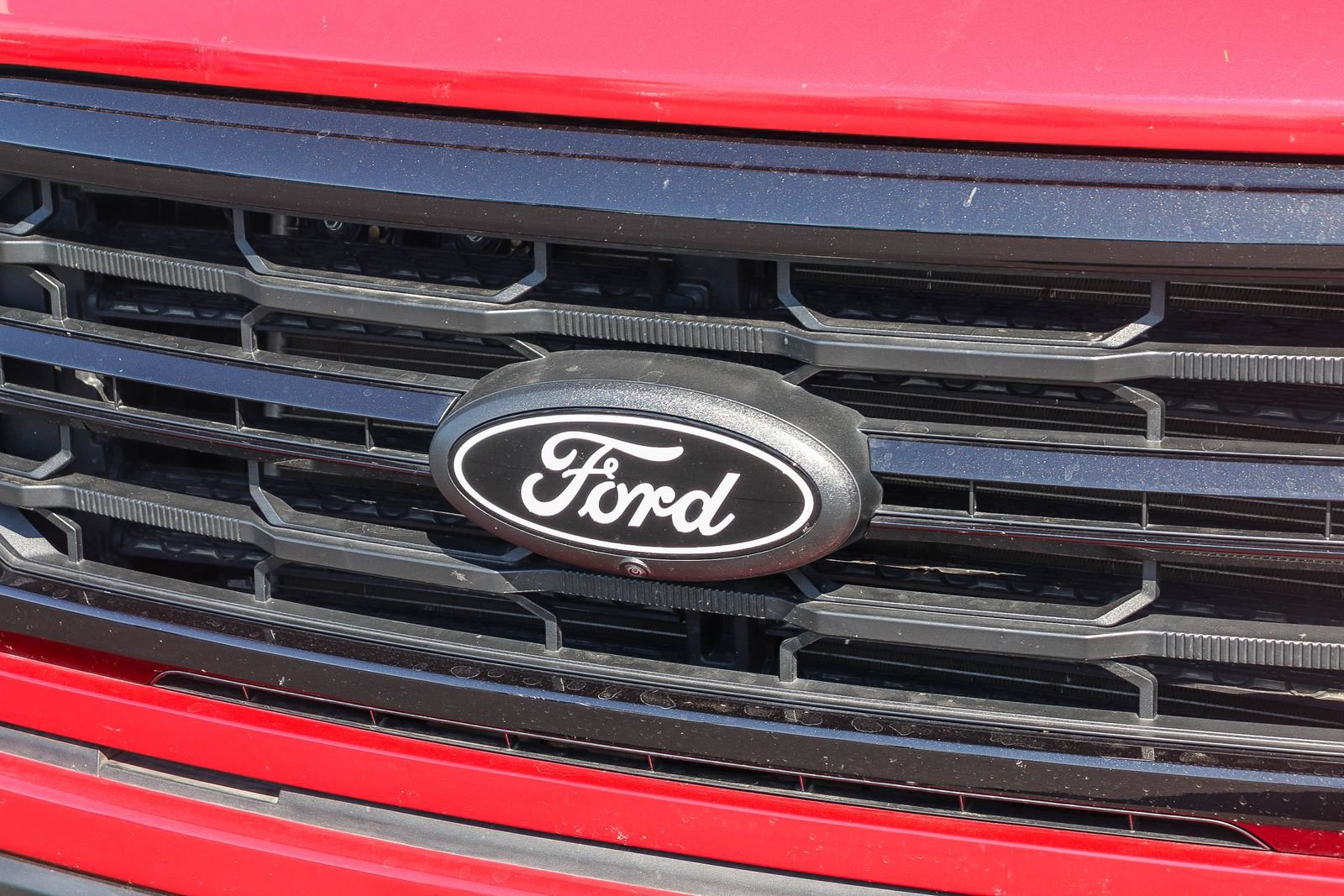 Certified 2024 Ford F150 XLT w/ Mobile Office Package RWD image 11