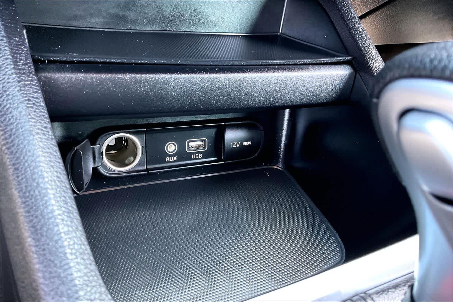 Used 2019 Kia Forte LXS FWD image 30