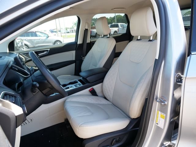 Certified 2024 Ford Edge Titanium AWD/4WD image 13