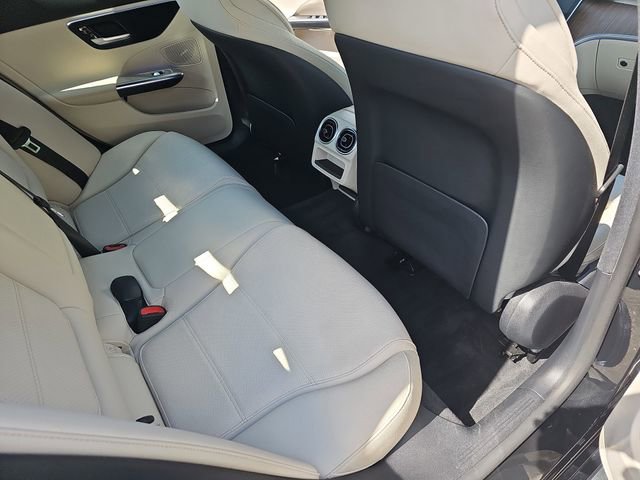 Used 2022 Mercedes-Benz C 300 4MATIC Sedan image 11