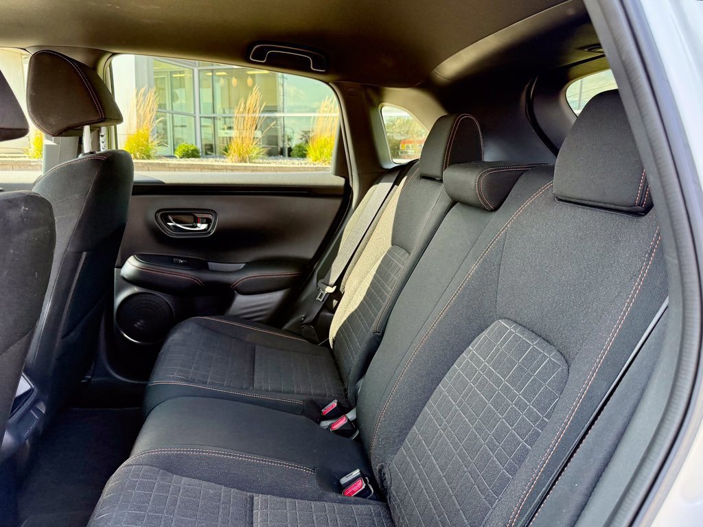 Used 2023 Honda HR-V Sport image 10