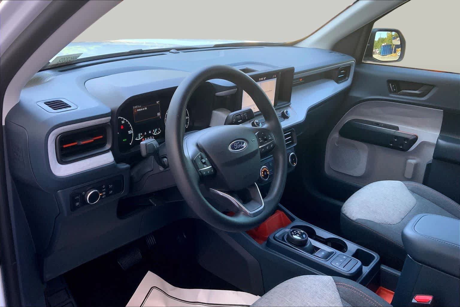Certified 2024 Ford Maverick XLT FWD image 17