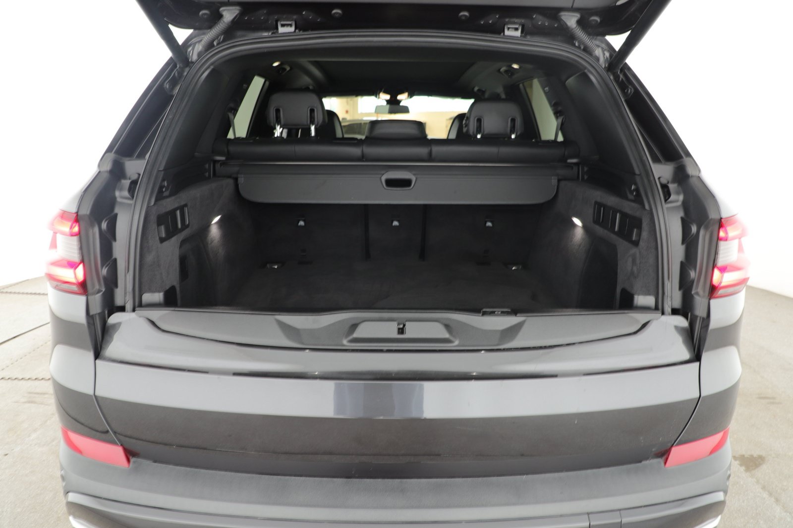 Used 2021 BMW X5 sDrive40i w/ Premium Package 2 RWD image 5