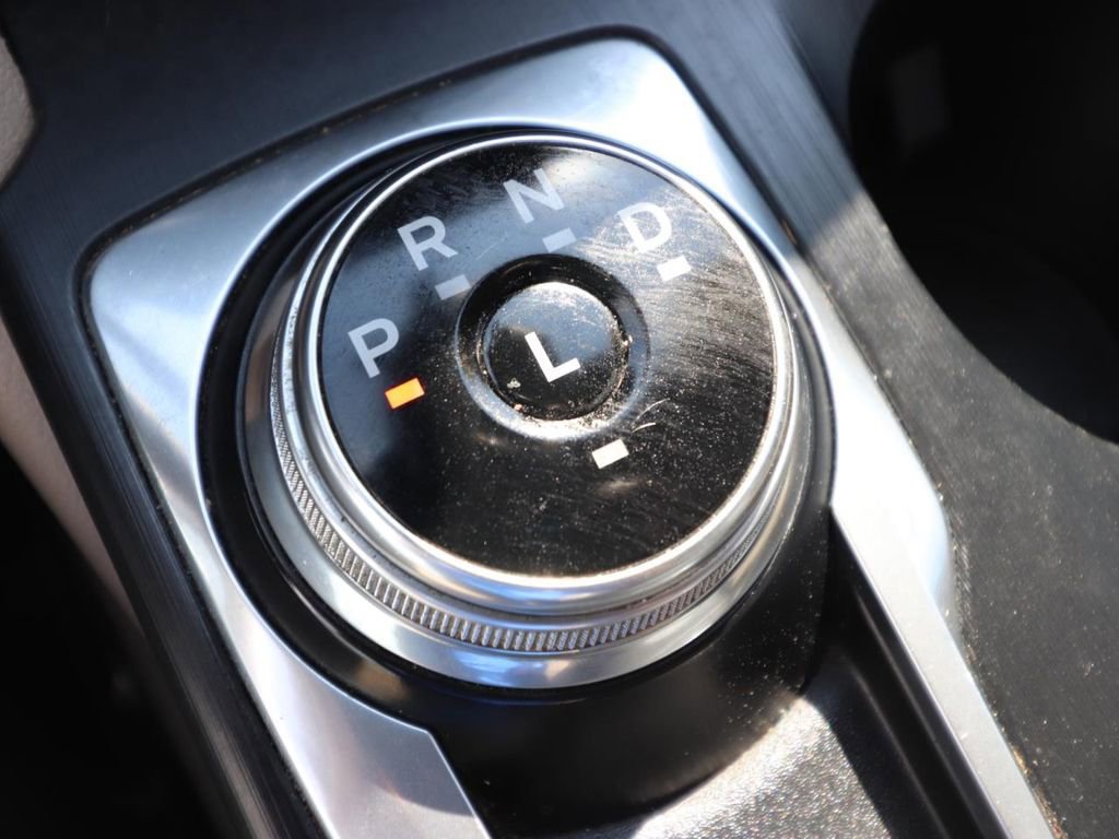 Certified 2020 Ford Escape SEL image 21